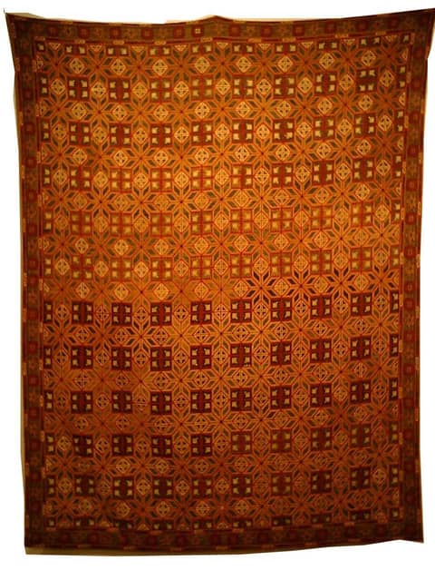 Warm Gold All-Over Geometric Star Lattice Panel